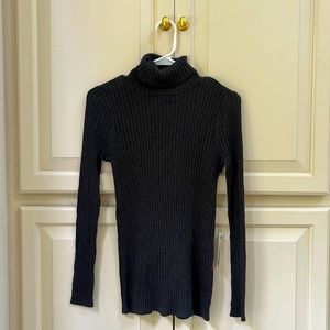 (NWT) Chico’s Black Long Sleeved Turtleneck Top